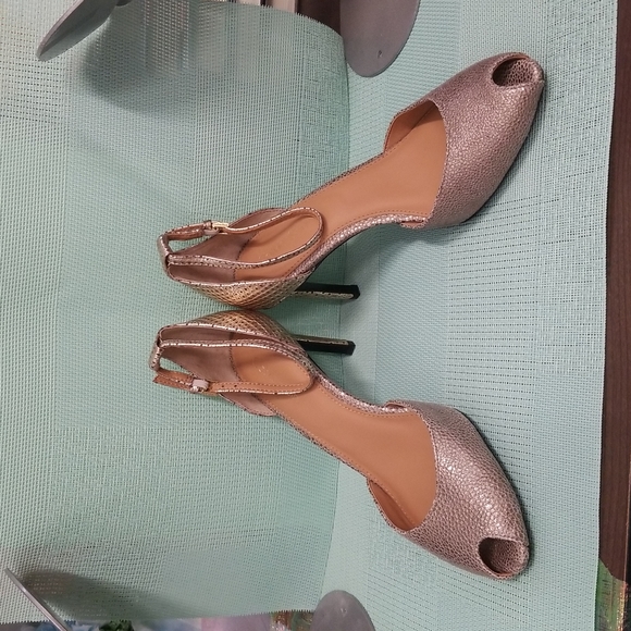 Calvin Klein Gold Peep toe with ankle strap Shoes - Picture 8 of 12